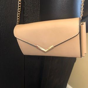 Urban Expressions Shoulder Purse